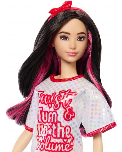 Кукла Barbie Fashionistas 214 - С бяло-червена тениска - 2
